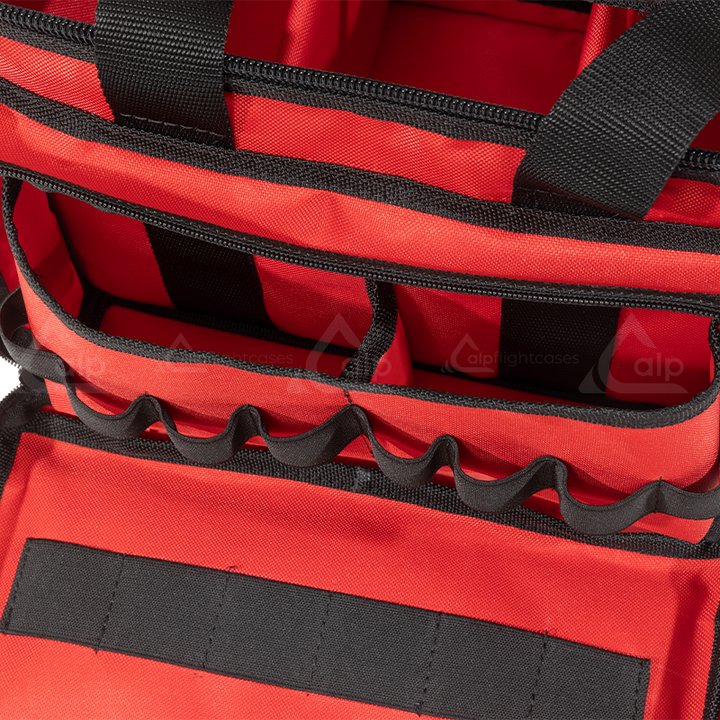 <tc>ALP HOUSSE D’URGENCE</tc>